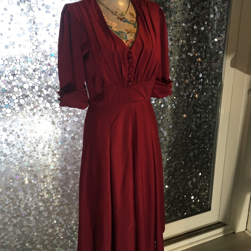 Beautiful pin-up style dress